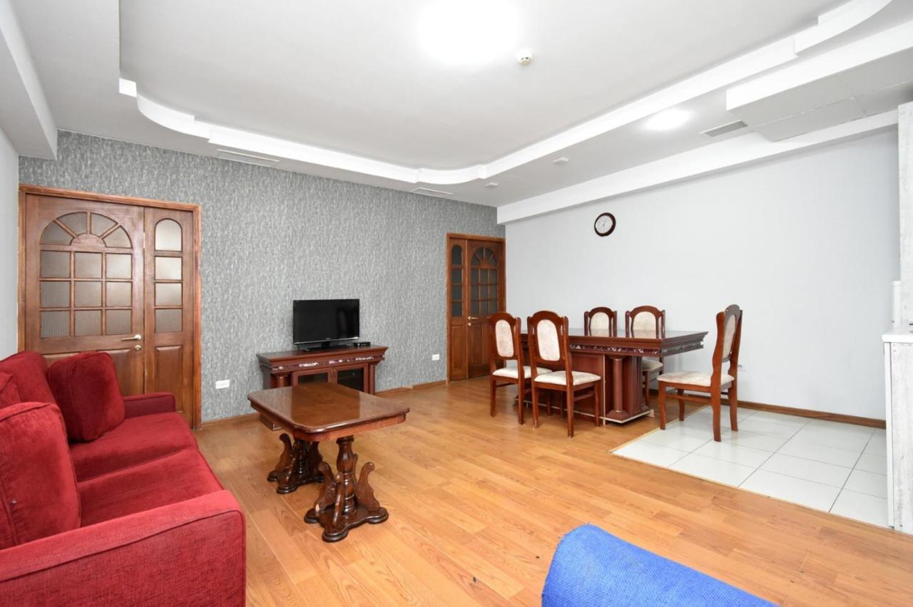 Armenak Apartments N20 Yerevan Exterior foto